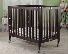 Load image into Gallery viewer,  Roxy Three Level Mini Portable Crib