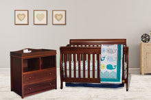 Load image into Gallery viewer, Alice 3-in-1 Baby Crib