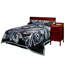 Load image into Gallery viewer, Kimberly Convertible Crib with Changing Table